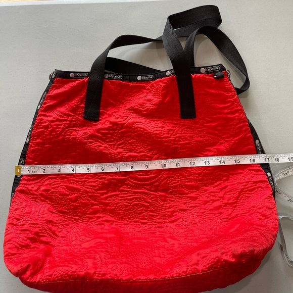 LeSportsac carry on expandable over luggage handle tote washable zippered pocket - Picture 4 of 16